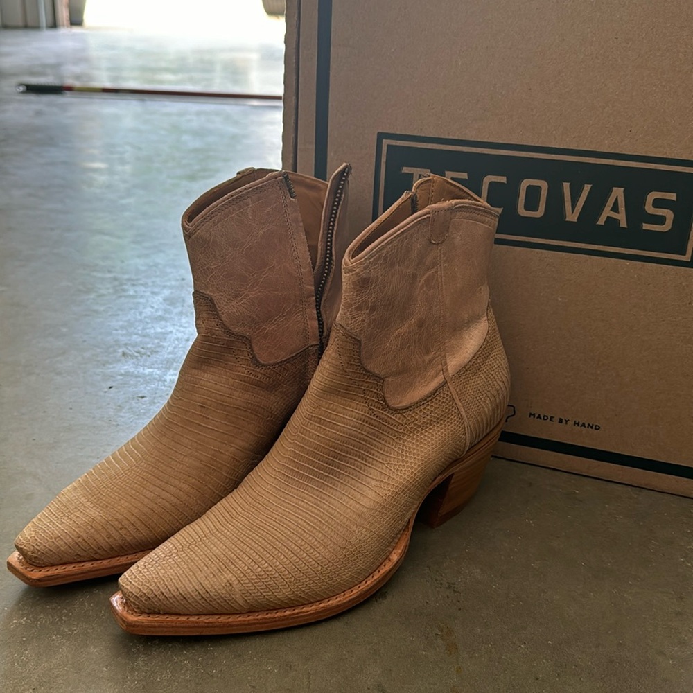 Tecovas The Daisy